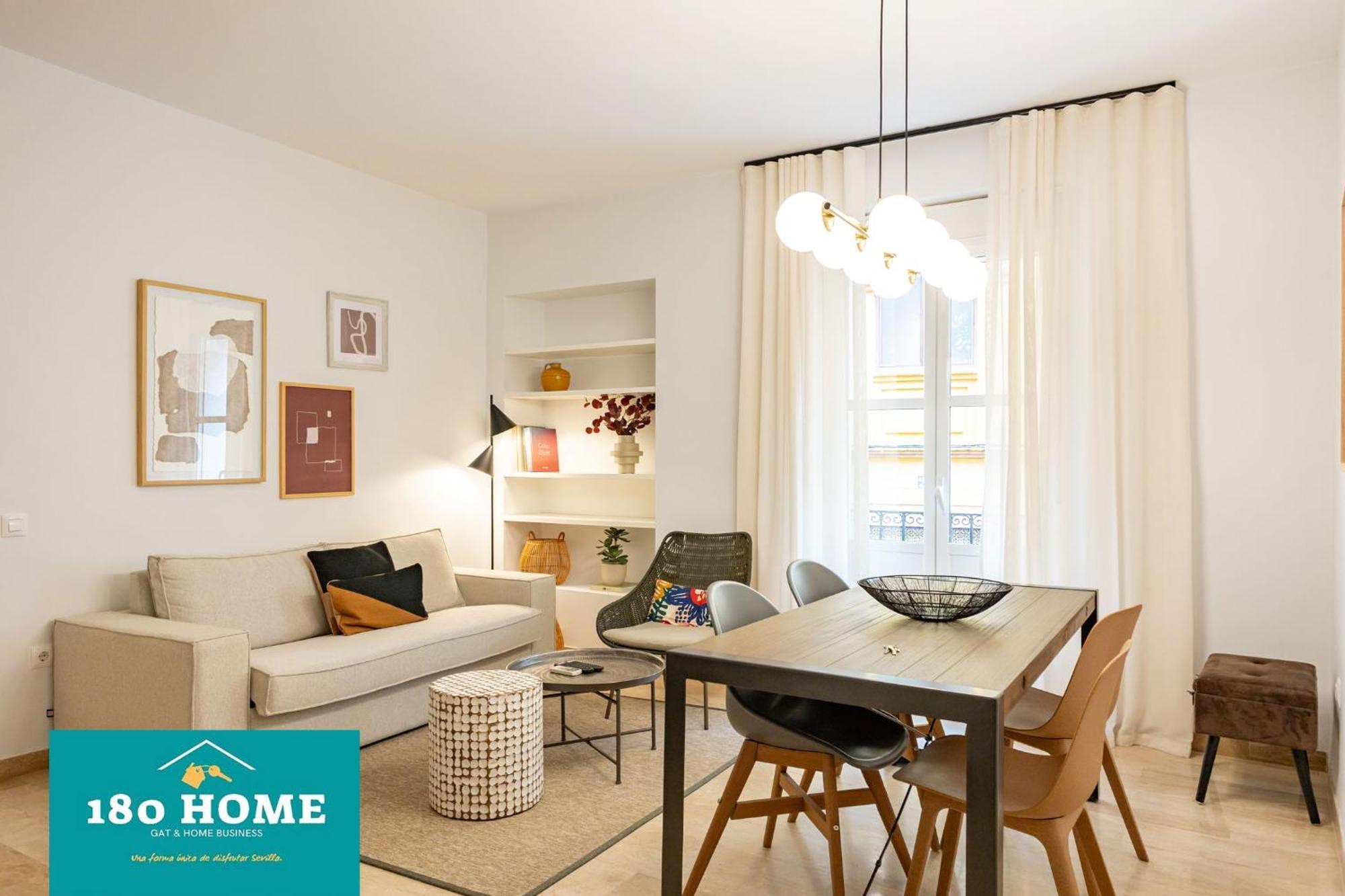 180 Home Goyeneta Luxury Seville Ngoại thất bức ảnh