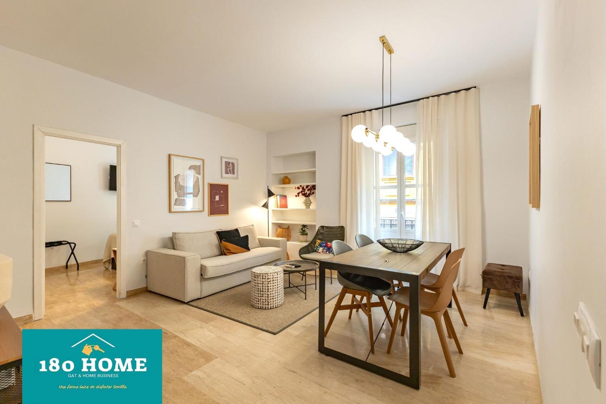 180 Home Goyeneta Luxury Seville Ngoại thất bức ảnh