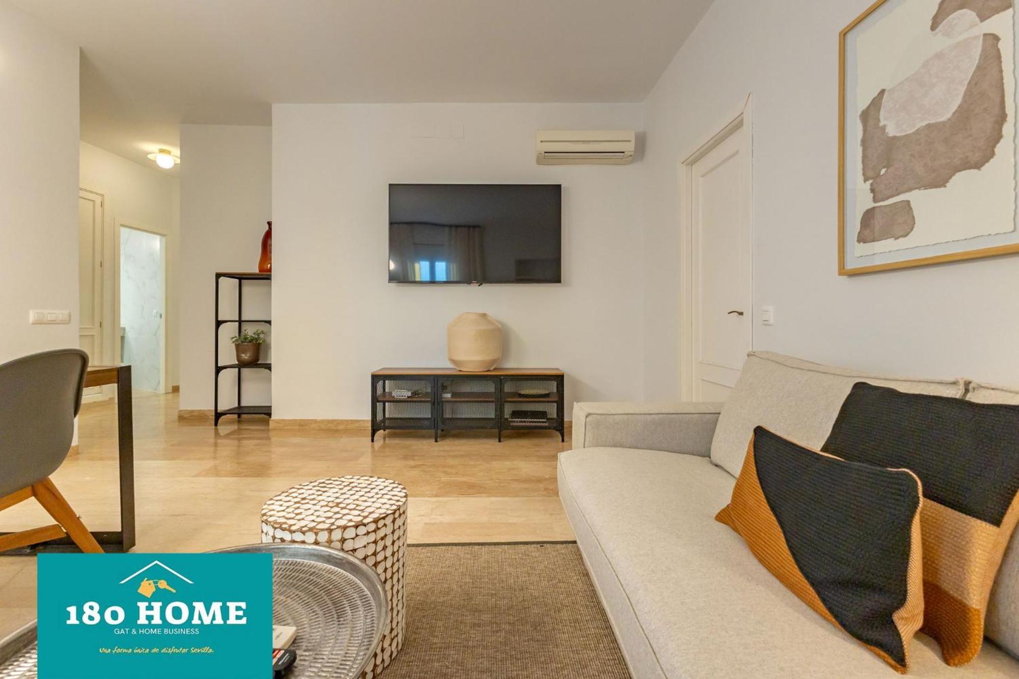 180 Home Goyeneta Luxury Seville Ngoại thất bức ảnh