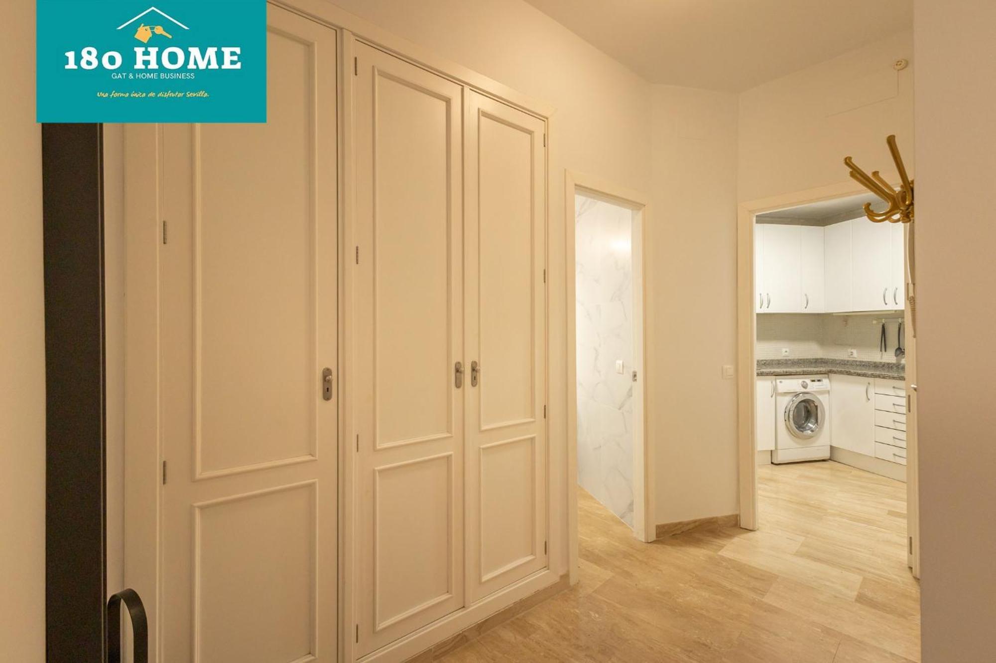 180 Home Goyeneta Luxury Seville Ngoại thất bức ảnh