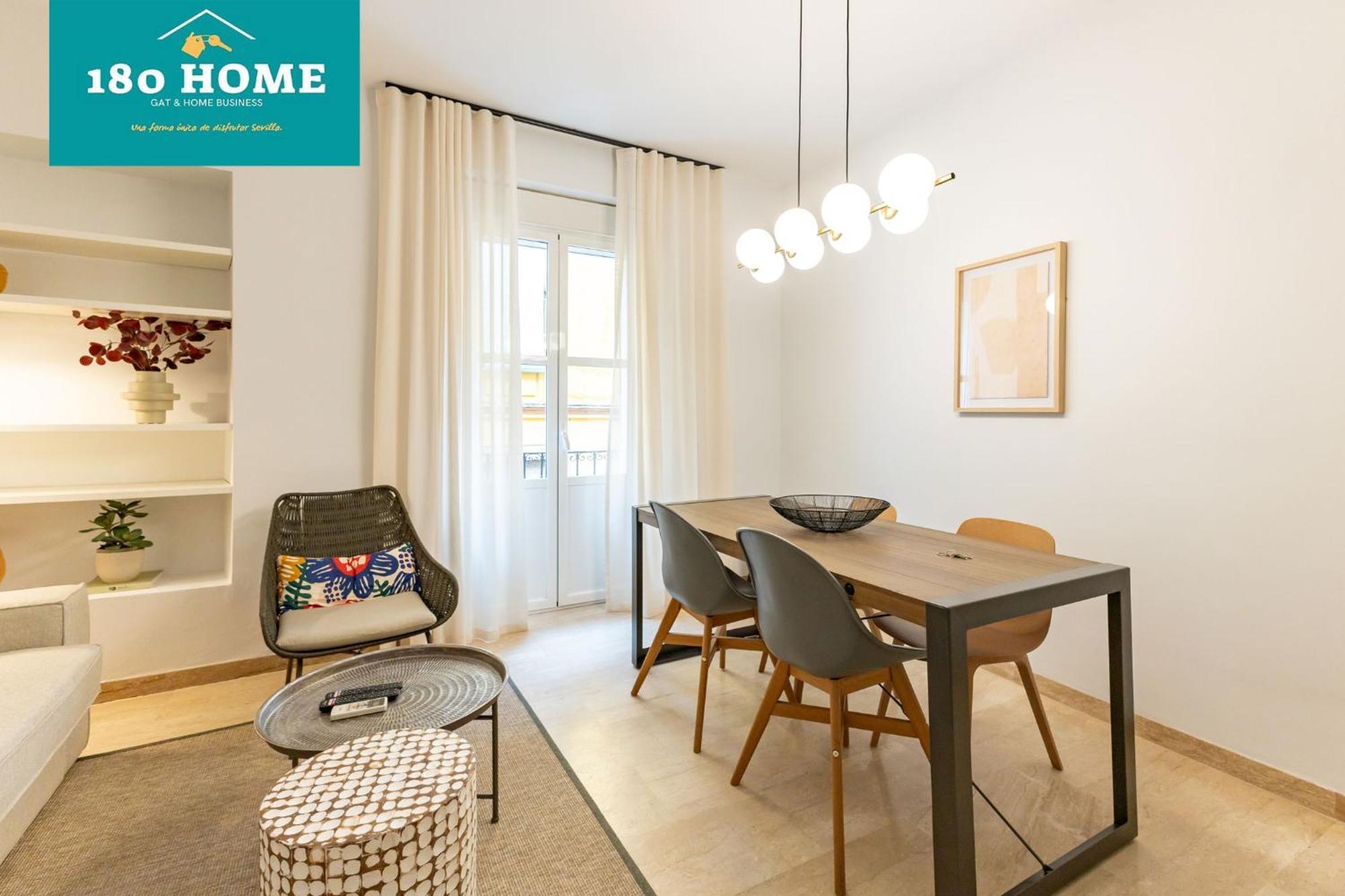 180 Home Goyeneta Luxury Seville Ngoại thất bức ảnh