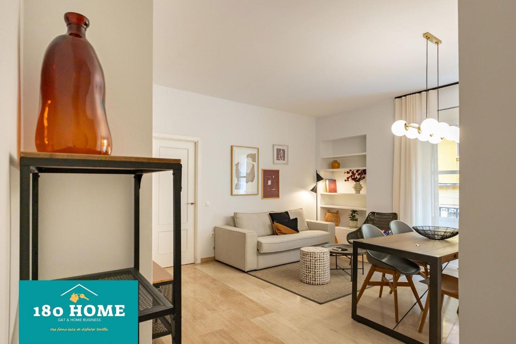 180 Home Goyeneta Luxury Seville Ngoại thất bức ảnh