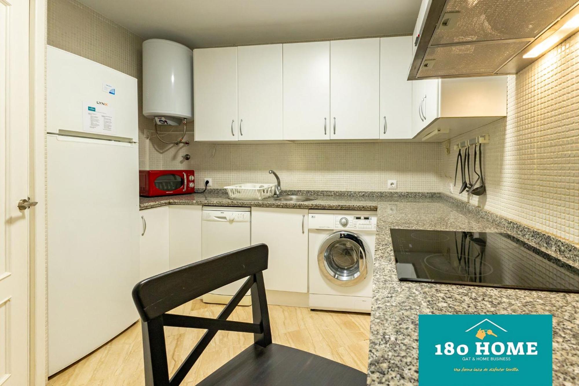 180 Home Goyeneta Luxury Seville Ngoại thất bức ảnh