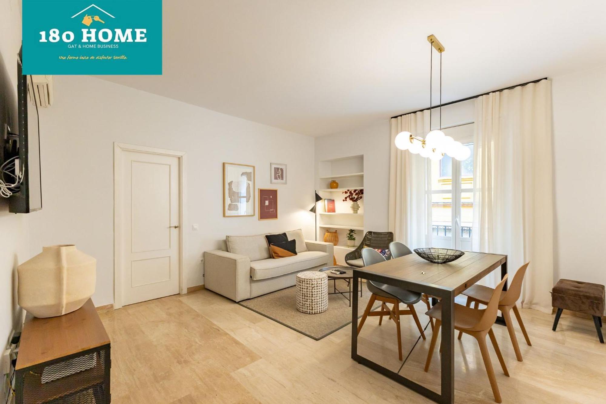 180 Home Goyeneta Luxury Seville Ngoại thất bức ảnh