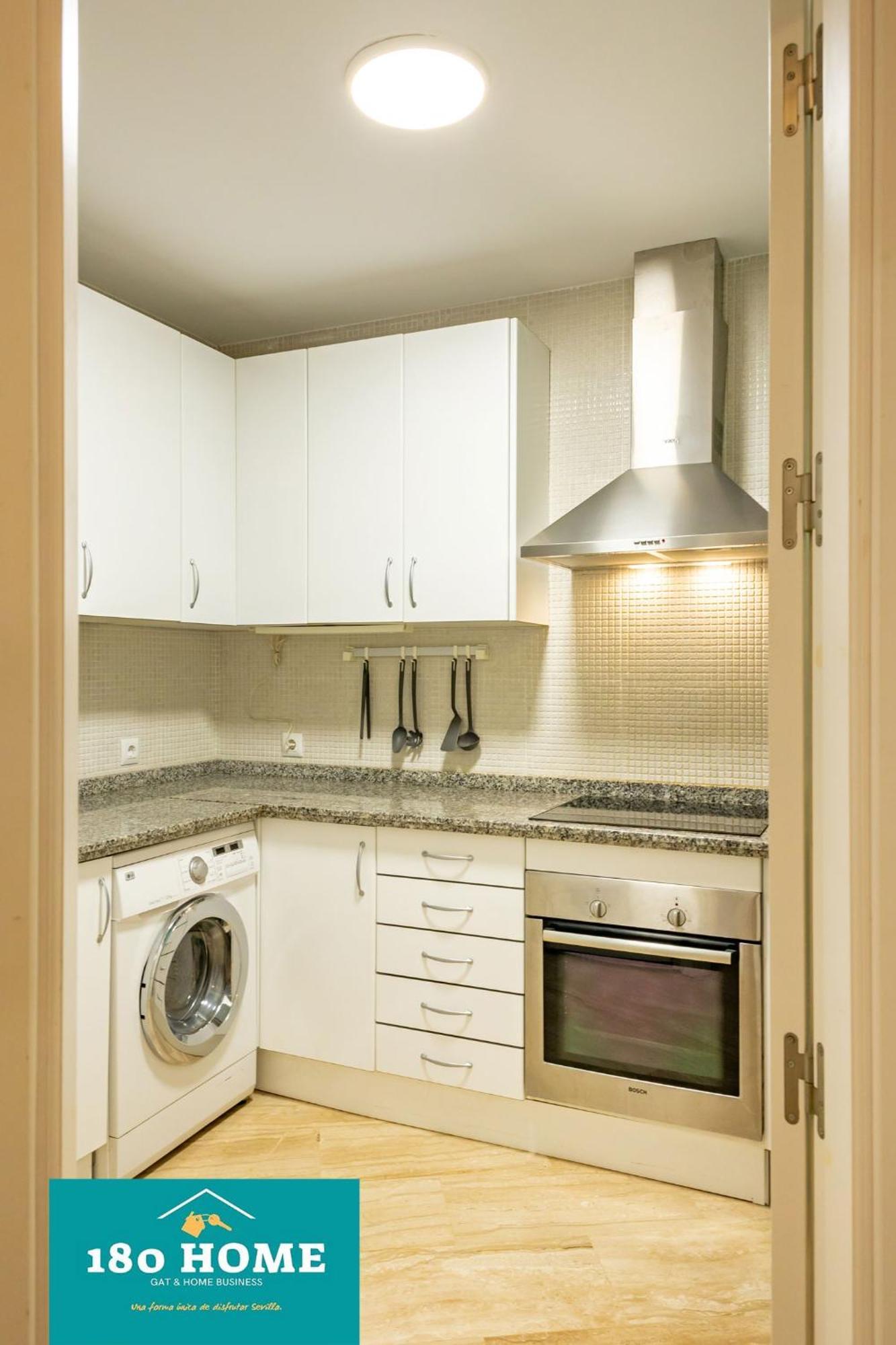 180 Home Goyeneta Luxury Seville Ngoại thất bức ảnh