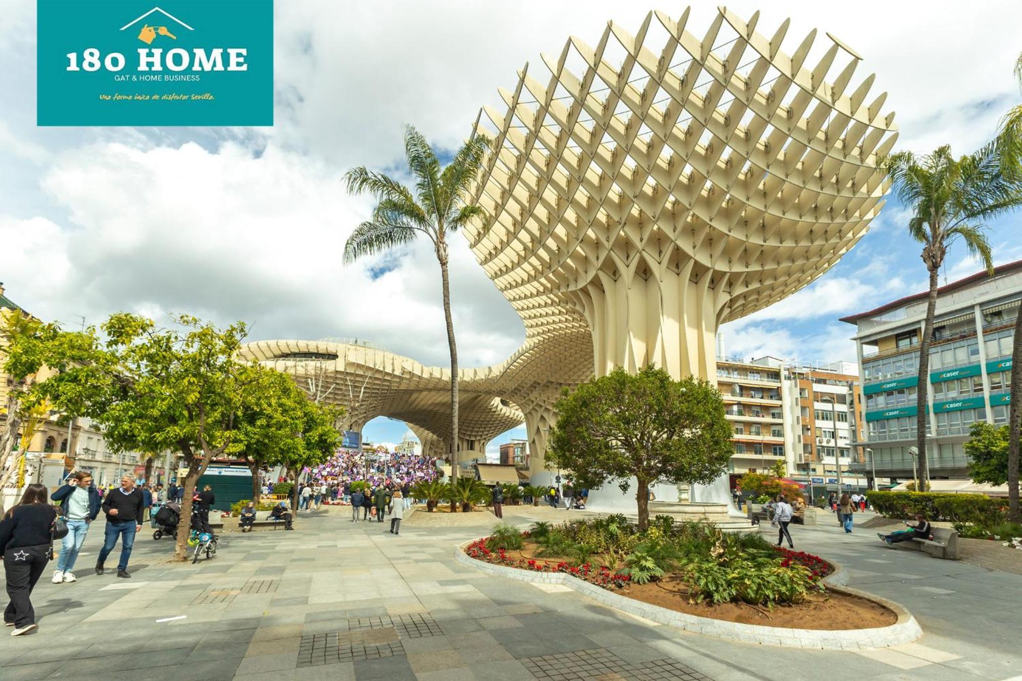 180 Home Goyeneta Luxury Seville Ngoại thất bức ảnh